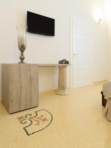 Others 3, Palazzo Casto Relais, Lecce