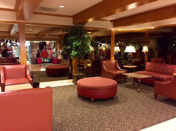 Public Area 2, GetAways at Jockey Club, Clark