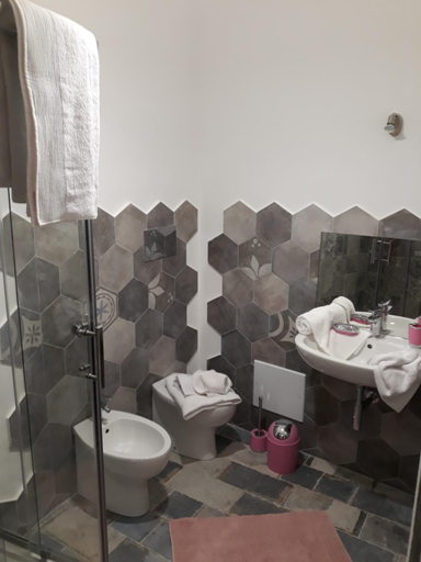 Bathroom, la Villetta, Agrigento