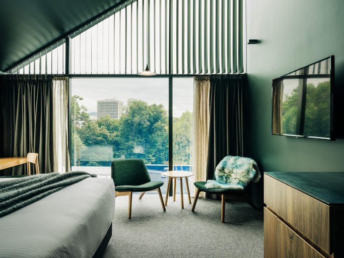 Bedroom 18