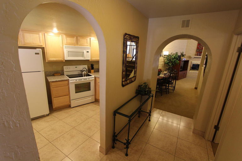 Dining Room 1