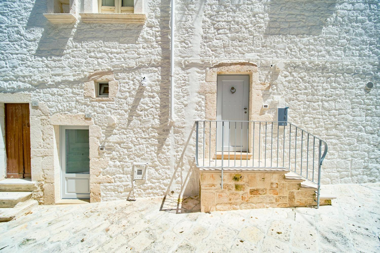 Exterior & Views 2, Palazzo Gentile, Bari