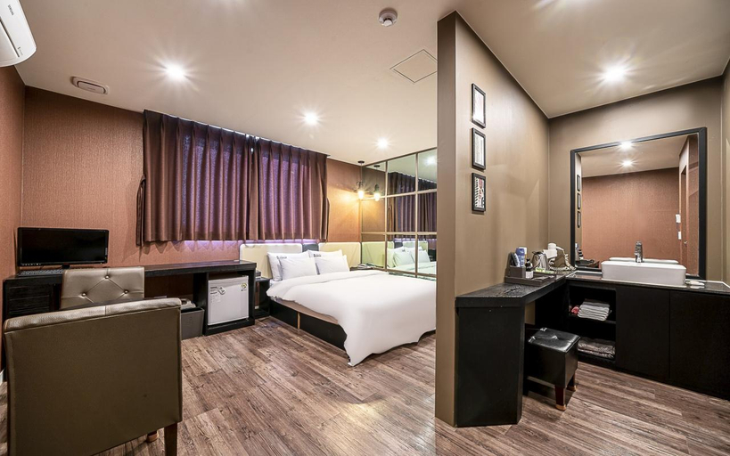 Bedroom 3, Ulsan Ilsan Louis Hotel, Dong