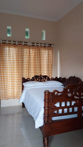 Bedroom 27
