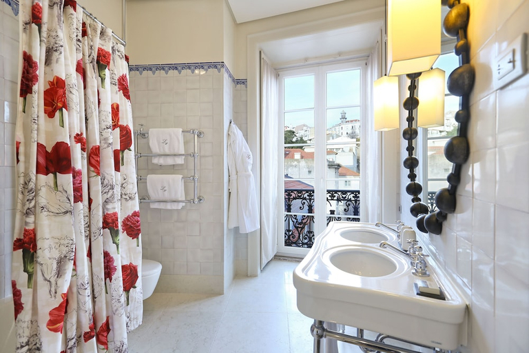 Bathroom 5, Heritage Avenida Liberdade, Lisbon