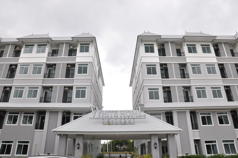 White Home Residence, Bung Kum