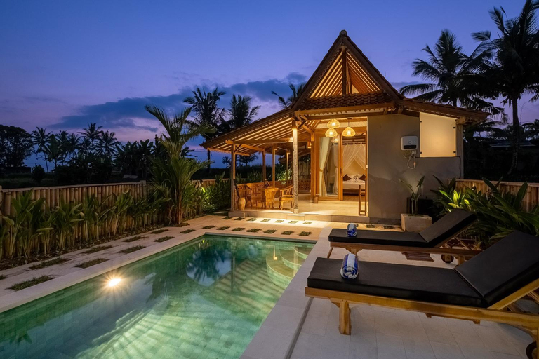Swimming Pool 2