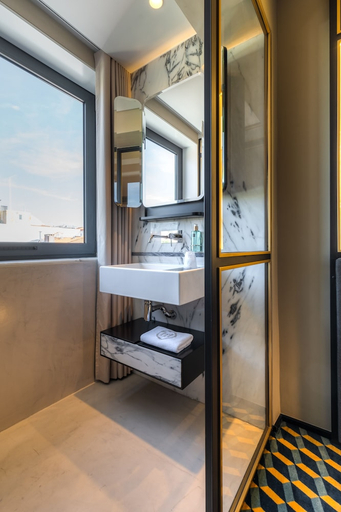 Bathroom 3, Metier Boutique Hotel, Porto