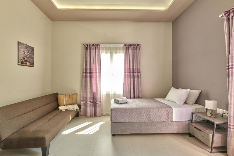 Others 3, 2 bedroom Villa with heated swimming pool-Spa whirlpool-BBQ!, Crete