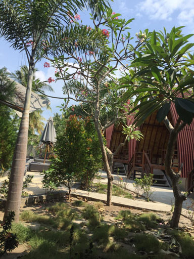Others 4, Island Beach Bungalow, Lombok