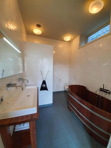 Bathroom 3, Art Hotel Harlingen, Harlingen