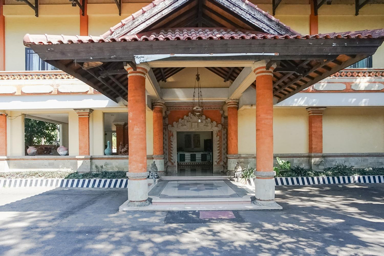 Exterior & Views 3, Hotel Oranjje, Denpasar