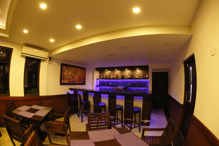 Food & Drinks 5, Blue Beach, Panadura