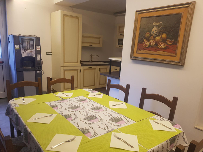 Others 4, B&B MOLINARI, Brescia