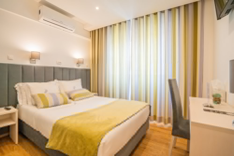 Bedroom 3, Dinya Lisbon Hotel, Lisbon
