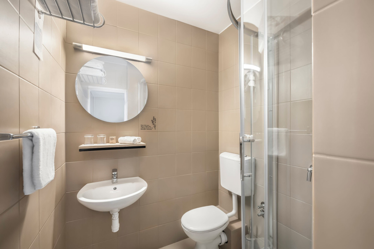 Bathroom 5, [PLACES] Hvar by Valamar, Stari Grad
