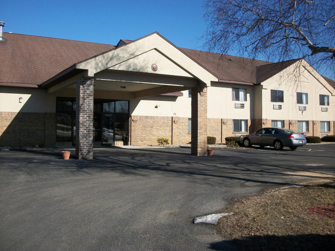 Exterior & Views, Lodi Valley Suites, Columbia