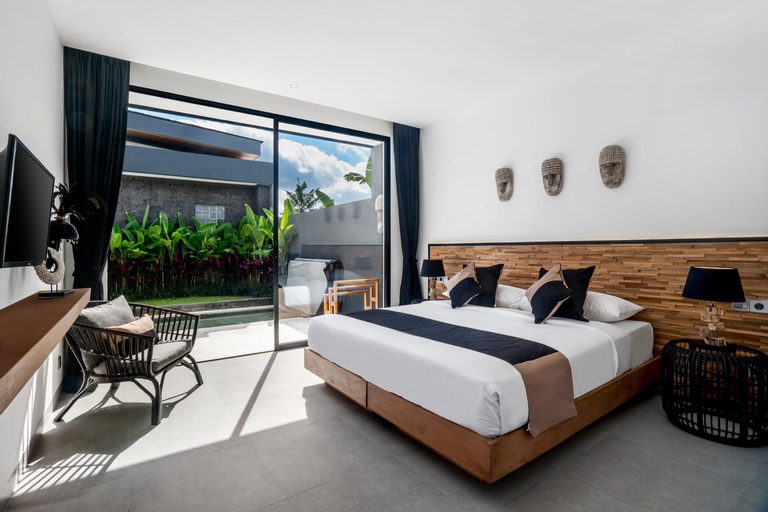 Bedroom 12