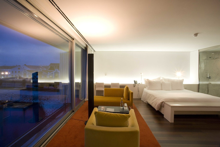 Bedroom 3, ALTIS BELEM HOTEL AND SPA, Lisbon