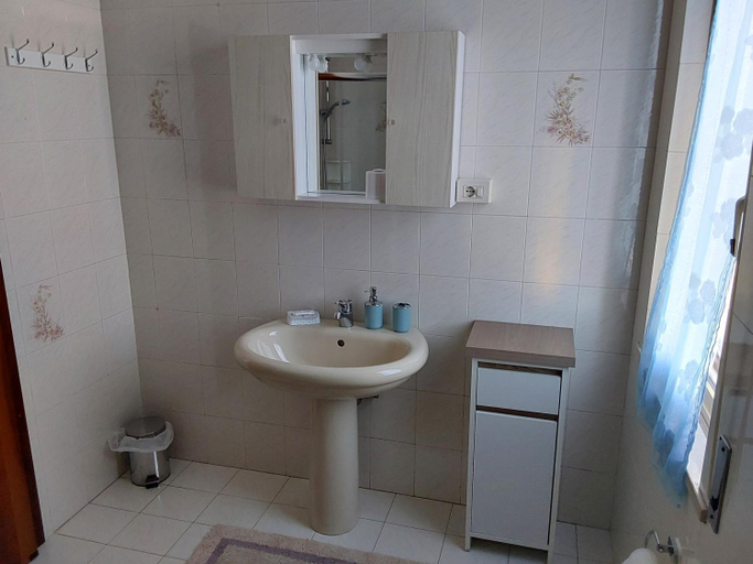 Bathroom 2, B&B SunBeach, Ascoli Piceno