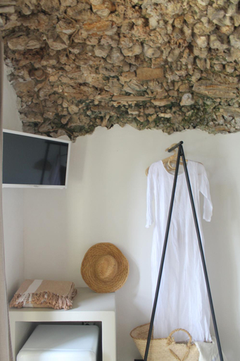 Bedroom 2, Clori Gaeta, Latina