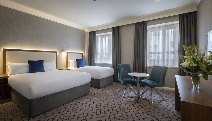 Bedroom 2, Eyre Square Hotel