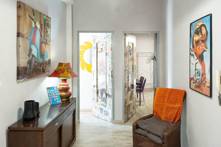 Others 4, Casa di Mirko, Napoli