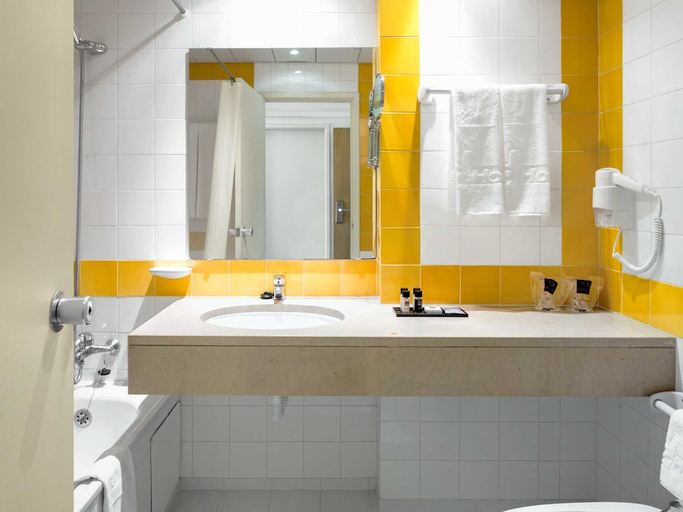 Bathroom, HOTEL SINERAMA, Sines