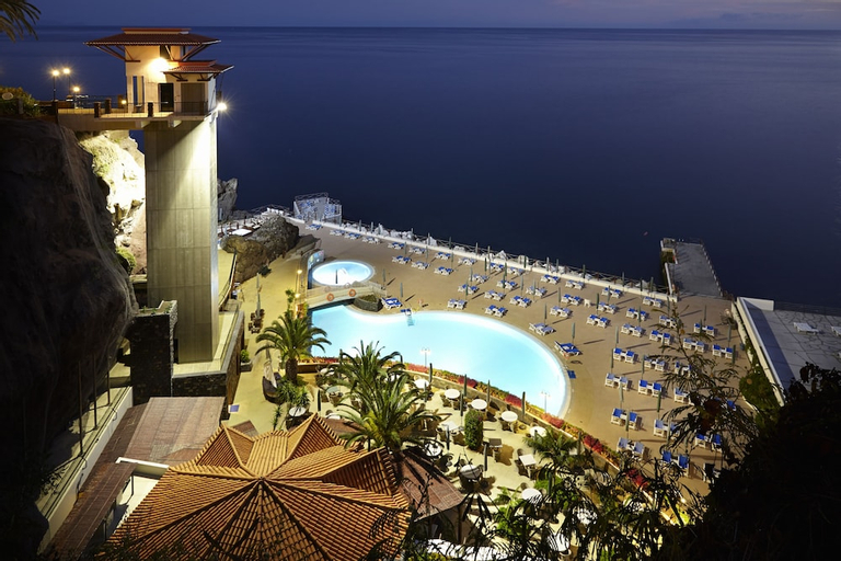 The Cliff Bay, Funchal
