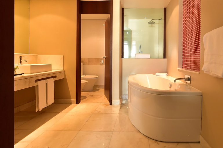 Bathroom 3, PESTANA CASINO PARK, Funchal