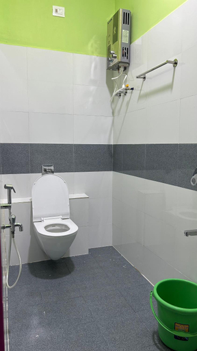 Bathroom 3, Supritha Homestay Hampi, Bellary