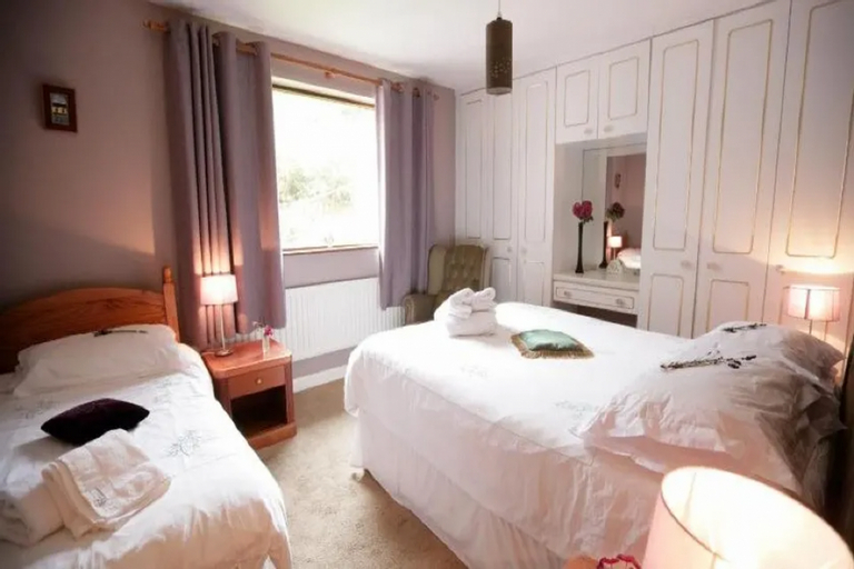 Bedroom 3, Abbey View