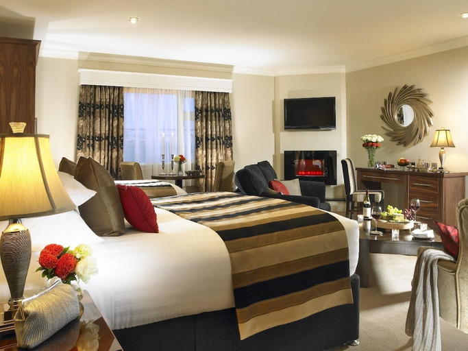 Bedroom 2, The International Hotel Killarney