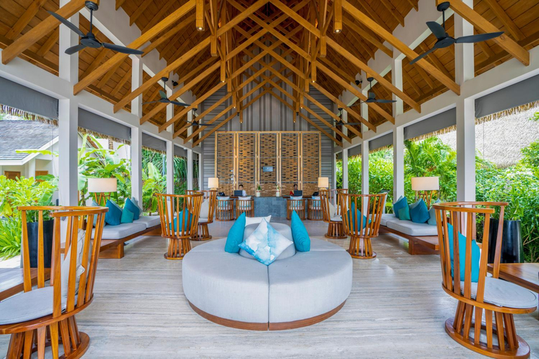 Public Area 5, Emerald Faarufushi Resort & Spa, Raa Atoll