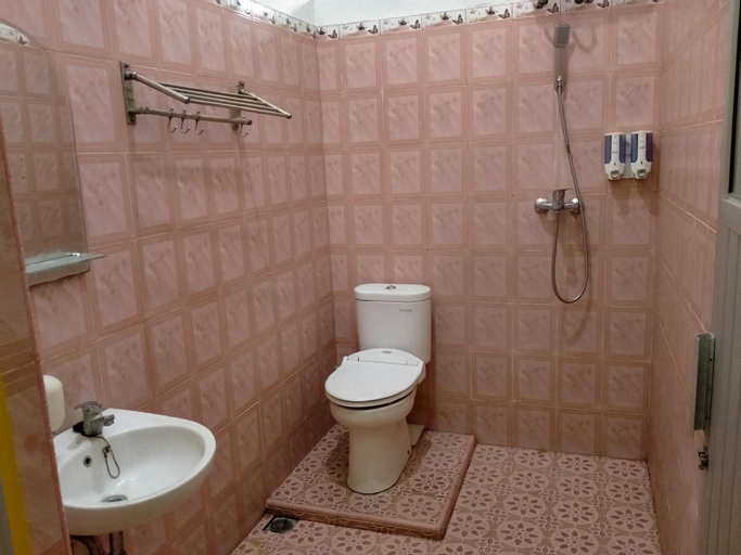 Bathroom 1