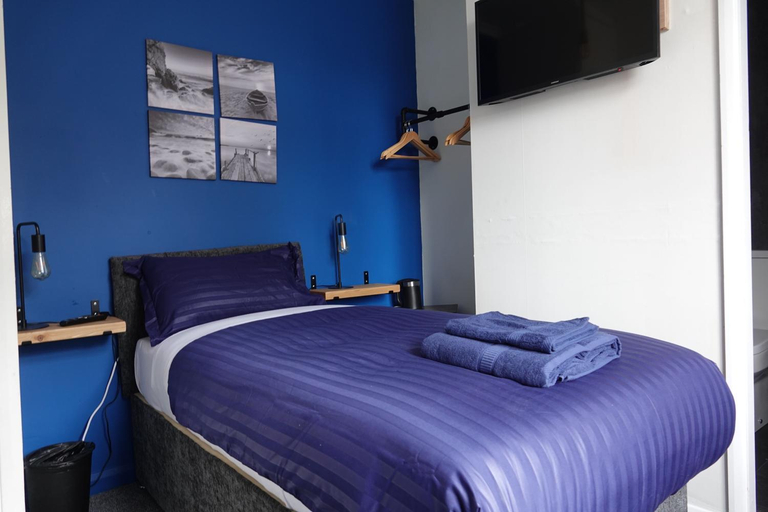 Bedroom 2, The White Swan Hotel, North Yorkshire