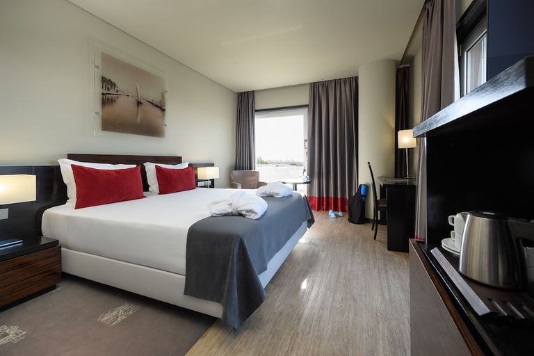 Bedroom 3, Melia Ria, Aveiro