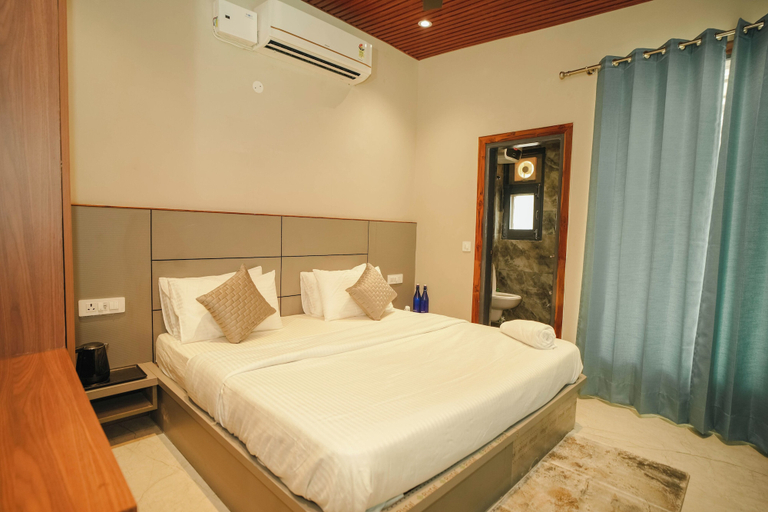 Bedroom 2, The Pine melody -4BHK Villa, Solan