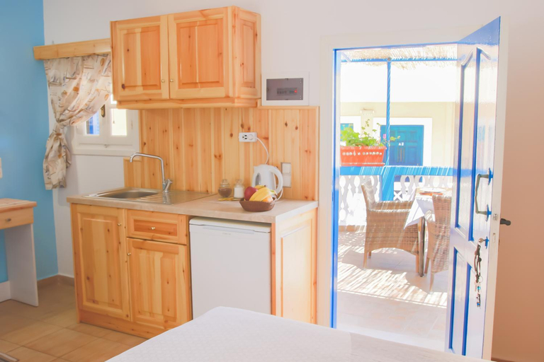 Others 5, Sofia´s rooms, South Aegean