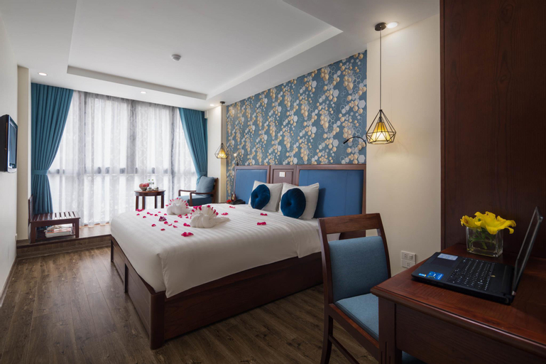 Bedroom 12