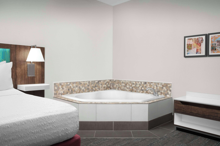 Bathroom 4, Hampton Inn Dandridge, Jefferson