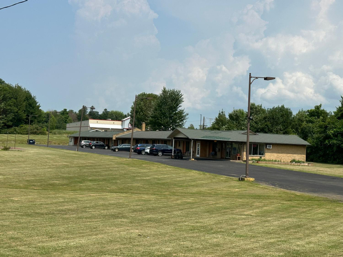 Thruway Holiday Motel, Chautauqua