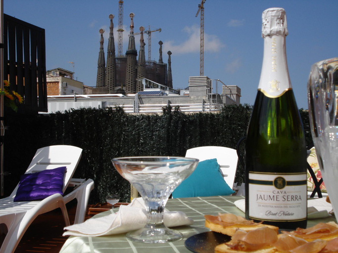 Others 5, Luxury Apartment Sagrada Familia, Barcelona