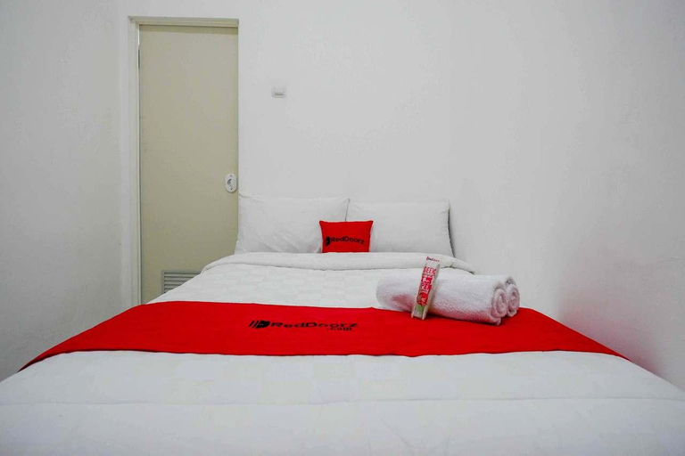 Bedroom 12
