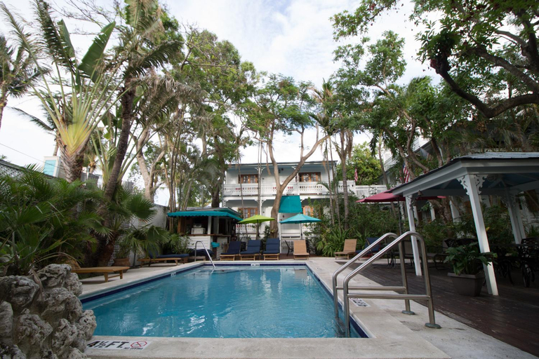 Sport & Beauty 2, Key West Harbor Inn - Adults Only, Monroe