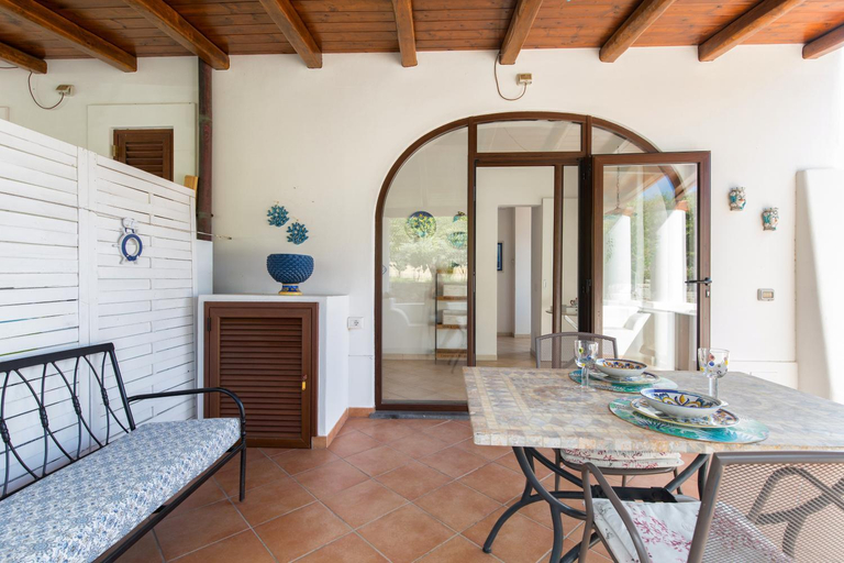 Others 5, Villa Grazia Lipari, Messina