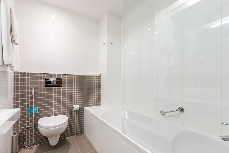 Bathroom 3, Dom Jose Beach Hotel, Loulé