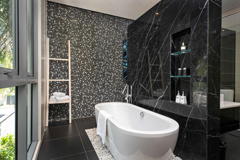 Bathroom 5, The Ocean Resort, Da Nang