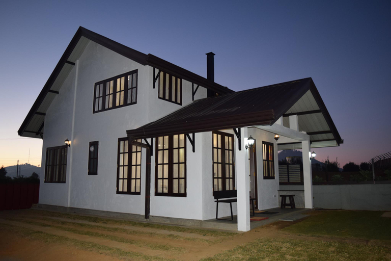 Others 4, BERALIYA COTTAGE, Nuwara Eliya