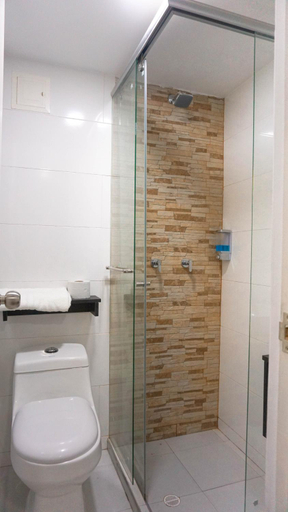 Bathroom 5, Hotel Funza Real, Funza